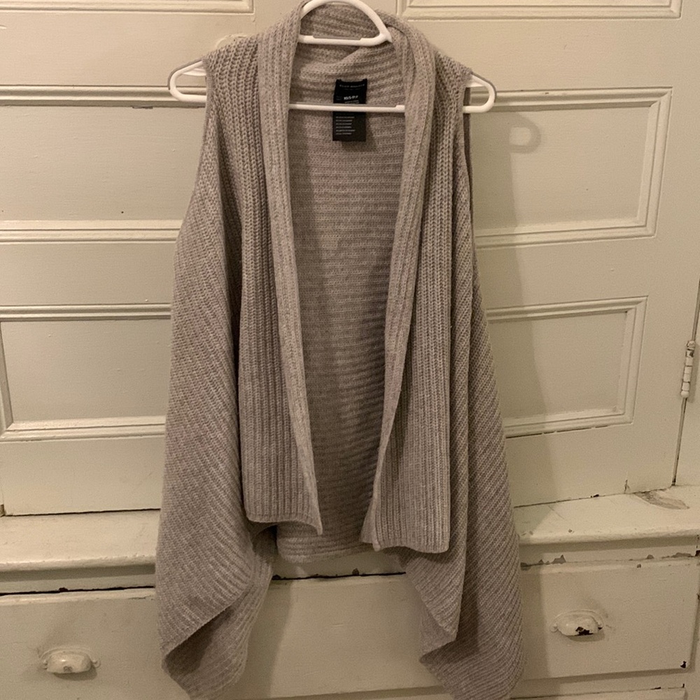 Trendy cardigan for fall